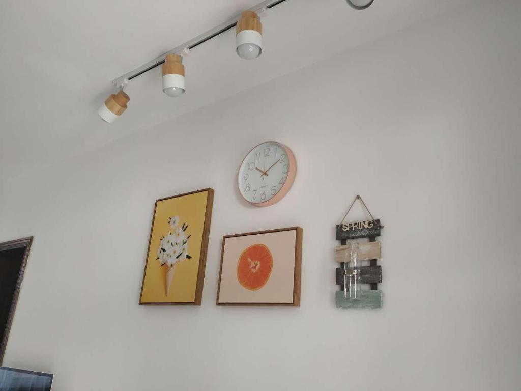 Dali Four Seasons Hostel Екстериор снимка