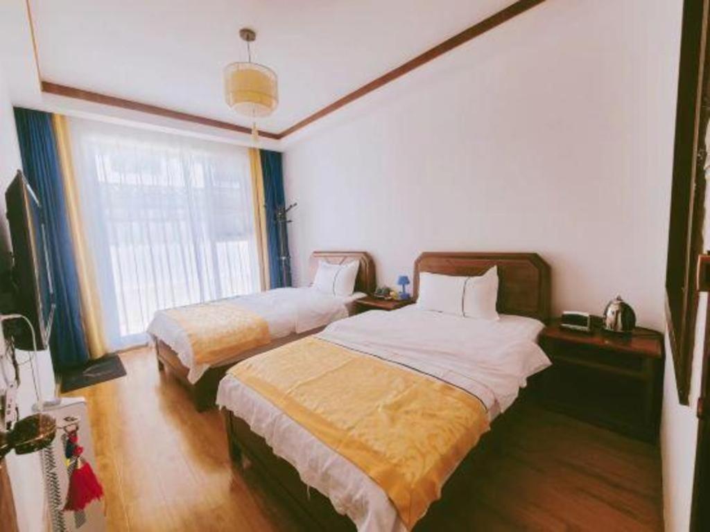 Dali Four Seasons Hostel Екстериор снимка
