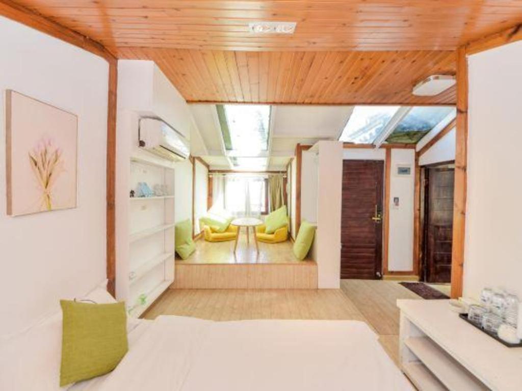 Dali Four Seasons Hostel Екстериор снимка